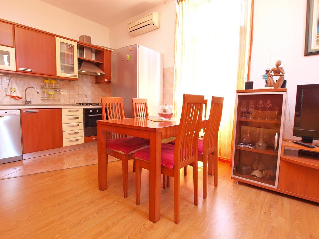 Apartments Fazanka 849 파자나 외부 사진