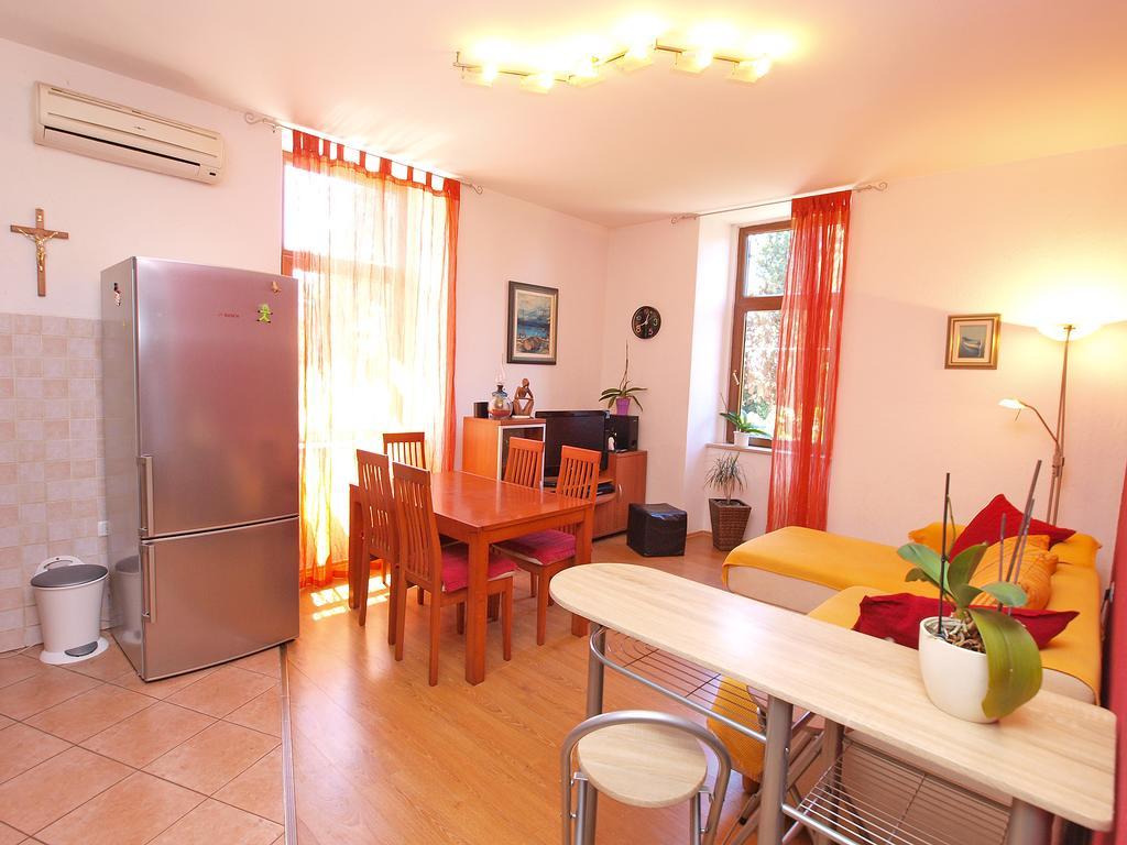 Apartments Fazanka 849 파자나 외부 사진